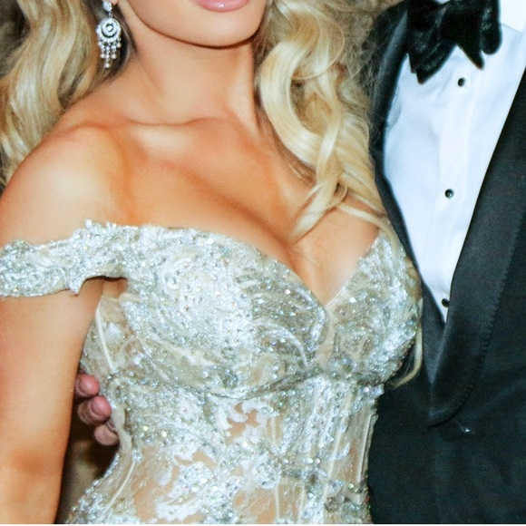 Jovani Golden Ball gown - Picture 3 of 4